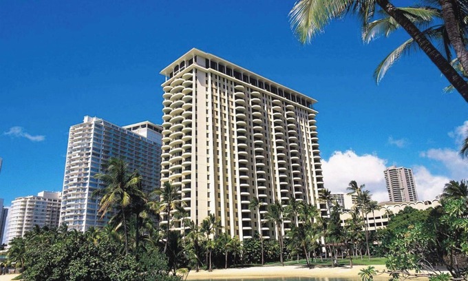 Waikiki Condo | Lagoon Tower! Family Friendly Resort! Beautiful Hilton Condo On Waikiki Beach!