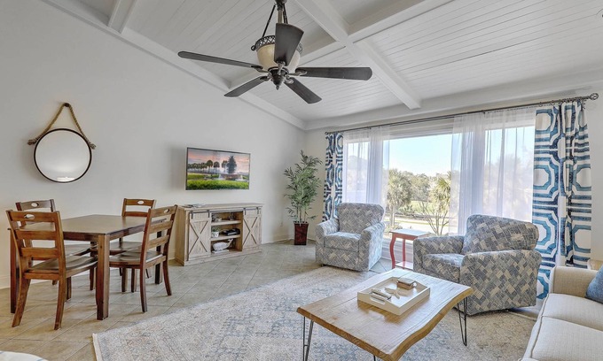 Isle of Palms Villa | Lagoon Villa 22 - Balcony! Close Walk to Beach!