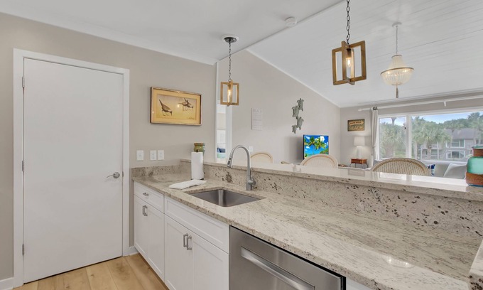 Isle of Palms Condo | Lagoon Villas 16 by Wild Dunes, with Amenities