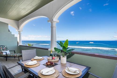 Historic Lahaina Front Street House | Lahaina Shores PH1 · LS PH1 Oceanfront Penthouse Condo w Panoram
