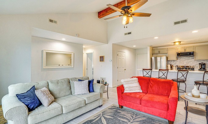 Osage Beach Condo | Lake Access & Views: Condo w/Pools in Osage Beach