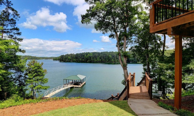 Acworth House | Lake Allatoona Vacation Home, Best Views - 9 Person Max, NOT for large groups.