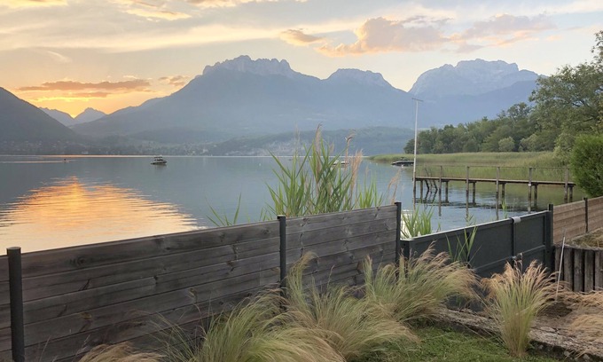 Cessenaz Apartment | Lake Annecy waterfront studio with paddles and bikes