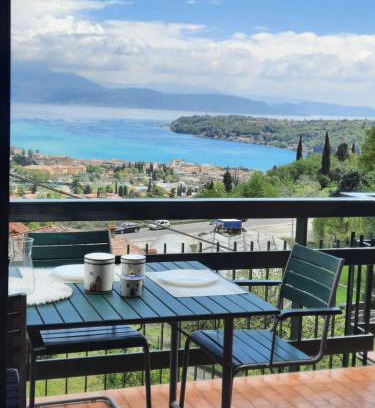 Salo Apartment | Lake Breeze Salò