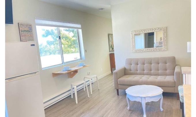 Manson Apartment | Lake Chelan/Manson Studio #2 w/ valley & mtn views