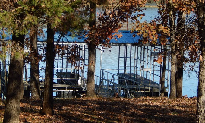 Russellville House | Lake Dardanelle Getaway with Private Dock