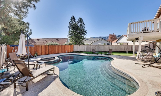 Lake Elsinore House | Lake Elsinore Home w/Pool - 44 Mi to Disneyland!