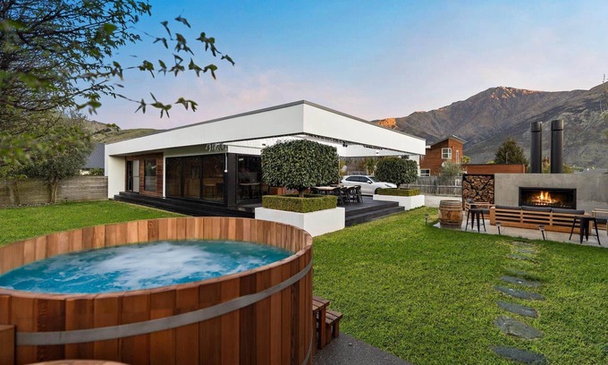 Lake Hayes House | Lake Erskine Retreat - The Ultimate Health & Wellbeing Retreat