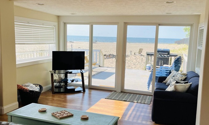 Sea Breeze House | Lake front home with sandy beach!