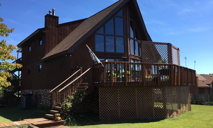 Glenora House | Lake Front W Over Water Gazebo Private Boat Launch Fiber Internet