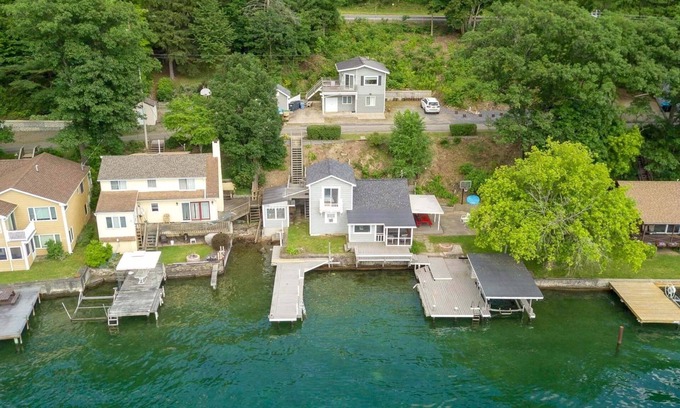 Hammondsport House | Lake Haven: Cozy Wine Trail Home with Bonus Suite
