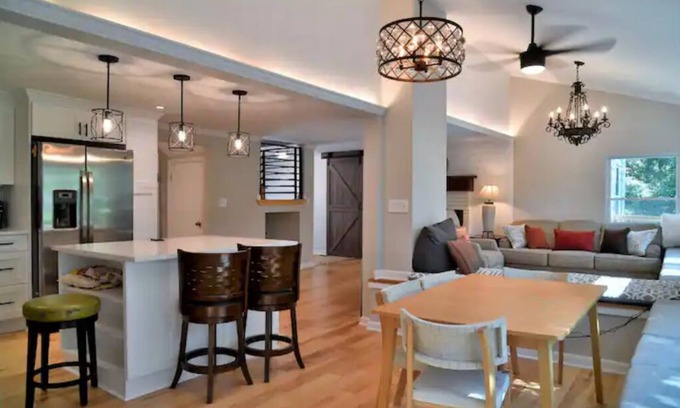 Gainesville House | Lake house on Lake Lanier