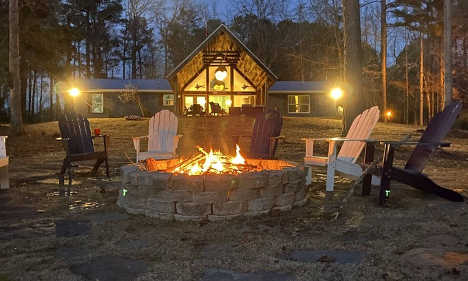 Jacksons' Gap House | Lake Martin home, lakefront, renovated house, no stairs- beach area
