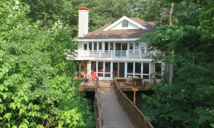 Stevensville House | Lake Michigan Beach Front Home