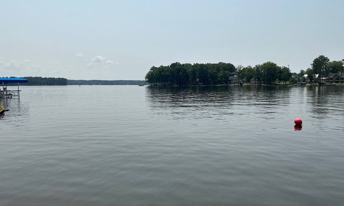 Lake Oconee House | Lake Oconee Lake House with Pool "FUN FUN FUN!"