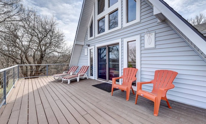Vassar House | Lake Pomona - A Frame