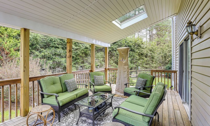 Newland House | Lake & Pool Access: Spacious Home in Newland