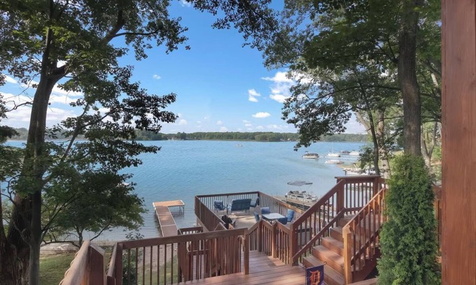 Lake City House | Lake Sapphire Lodge