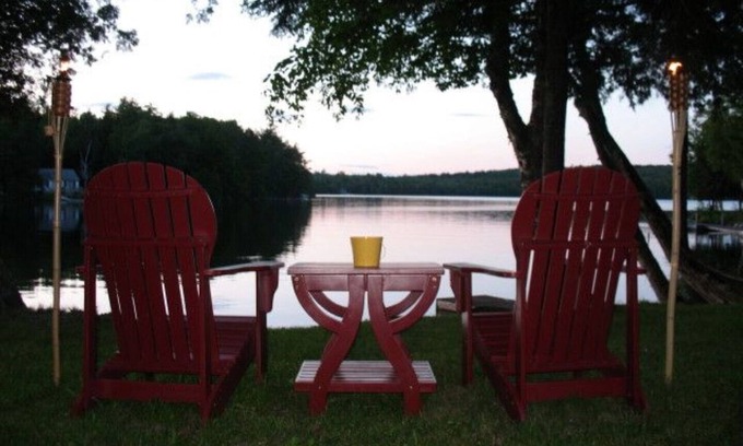 Lincoln House | Lake Side Cottage, Central Maine, Private dock, Great Sunsets. Very Calming.