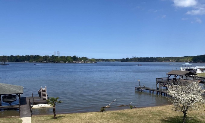 Milledgeville House | Lake Sinclair retreat with Boat Dock, Waterslide and BIG Views!