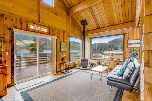 Port Angeles House | Lake Sutherland