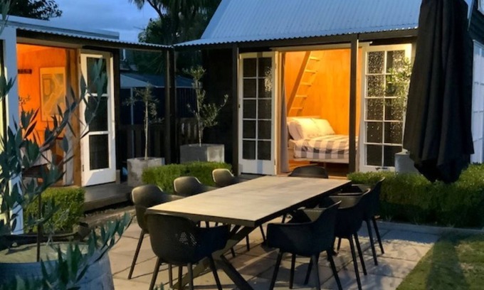 Rainbow Point Cabin | Lake Taupo Family/Friends Accommodation
