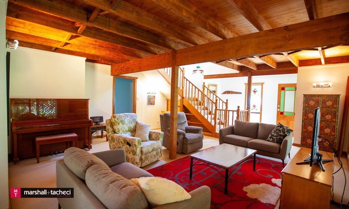 Wallaga Lake House | Lake Therapy 1 Fairhaven Point Way- Quiet lakeside. Bermagui