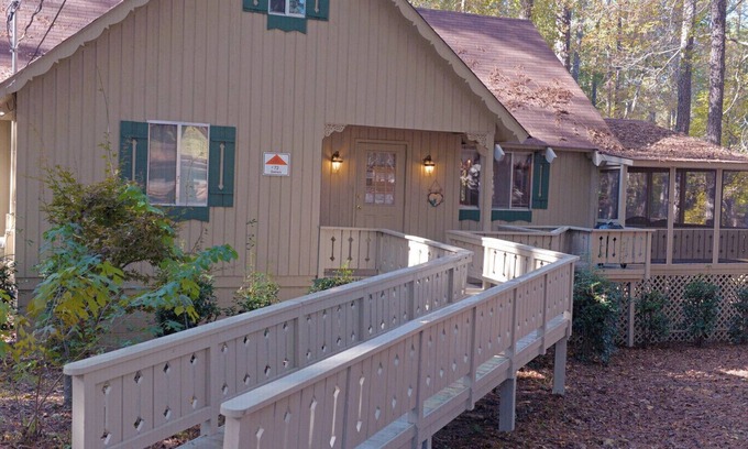 Pine Mountain Ski Chalet | Lake View chalet with screened in porch perfect for weekend getaway!