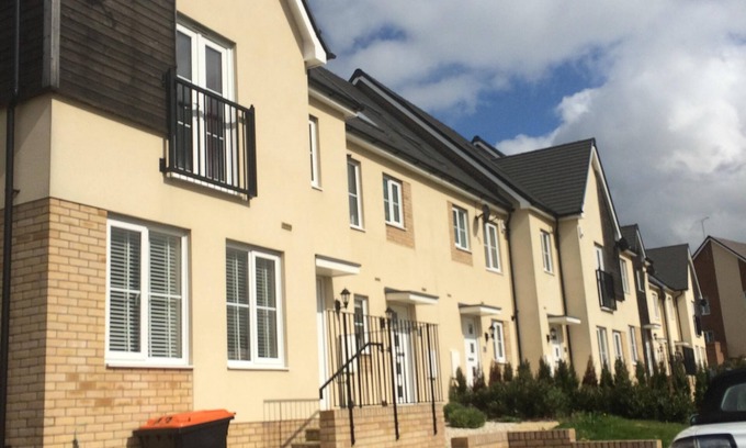 Leighton Buzzard House | Lake View House stay