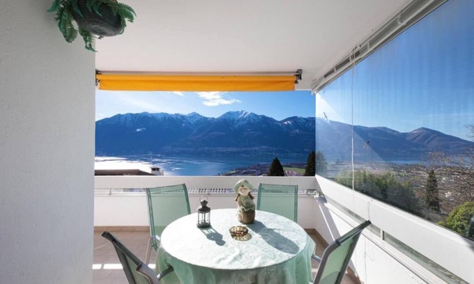 Orselina Apartment | [LAKE VIEW ★] Hulya House