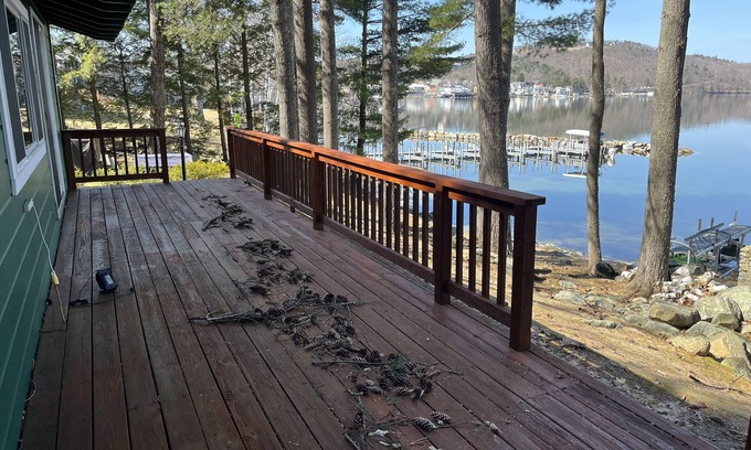 Laconia Cottage | Lake Winnepesaukee waterfront cottage