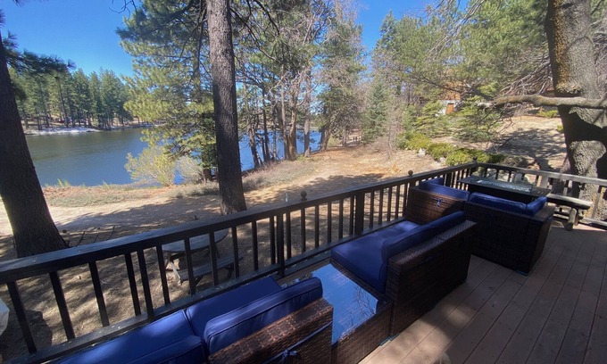 Green Valley Lake Cabin | Lakefront cabin at Green Valley Lake
