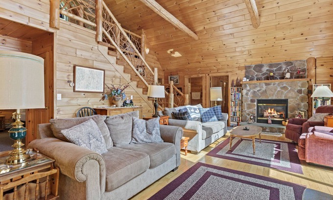 Chestertown House | Lakefront cabin with beautiful loft, game room, views, private dock