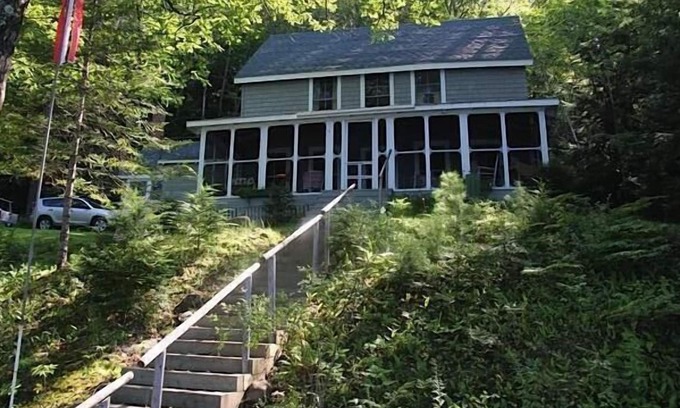 Rome Cottage | Lakefront camp on Great Pond