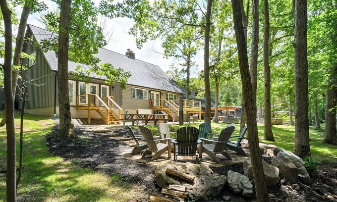 Oakland House | Lakefront, dog friendly, dock slip, hot tub, and fire pit