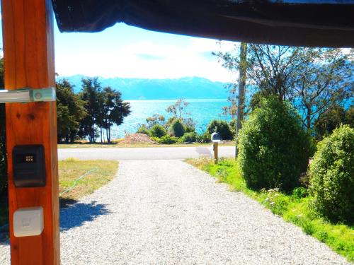 Lake Hawea House | Lakefront Fantail Cottage Lake Hawea, Wanaka