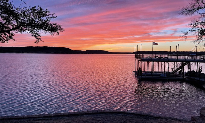 Caddo House | Lakefront Fishermen’s Villa at Possum Kingdom