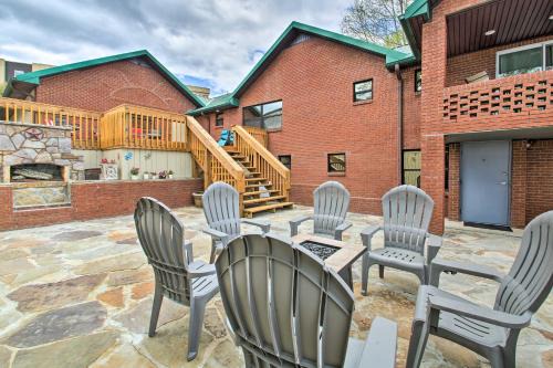Lake Hamilton House | Lakefront Gem with Docks in Hot Springs!