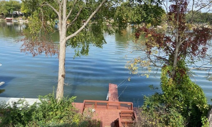 Belleville Cottage | Lakefront home. completed in 7/23- beautifully furnished.