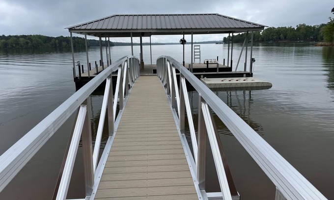 Townville House | Lakefront Home On Lake Hartwell