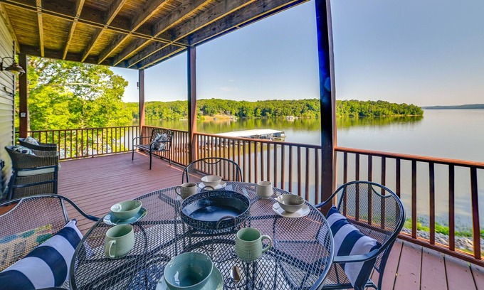 Almo Condo | Lakefront Murray Vacation Rental w/ Deck & Views!