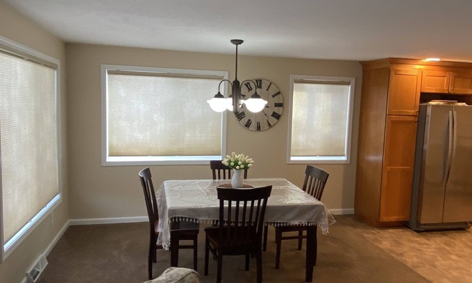 Prudenville Cottage | Lakefront on Beautiful East Bay of Houghton Lake!