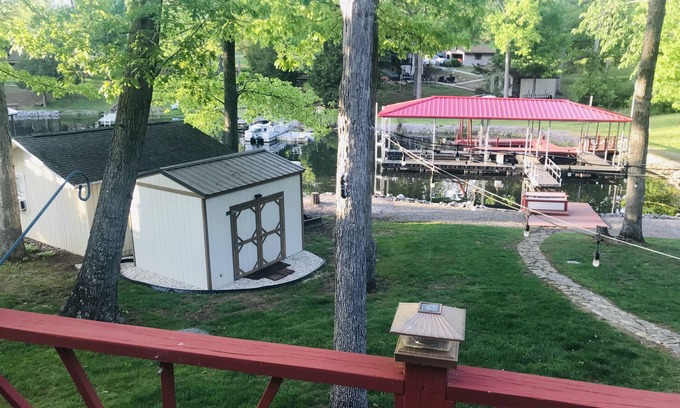 Marion House | Lakefront property that sleeps up to 9