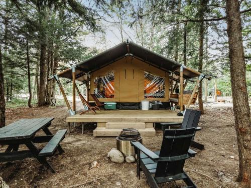 North Woodstock Other | Lakefront Safari Tent with Fire Pit and Sauna in North Woodstock, New Hampshire