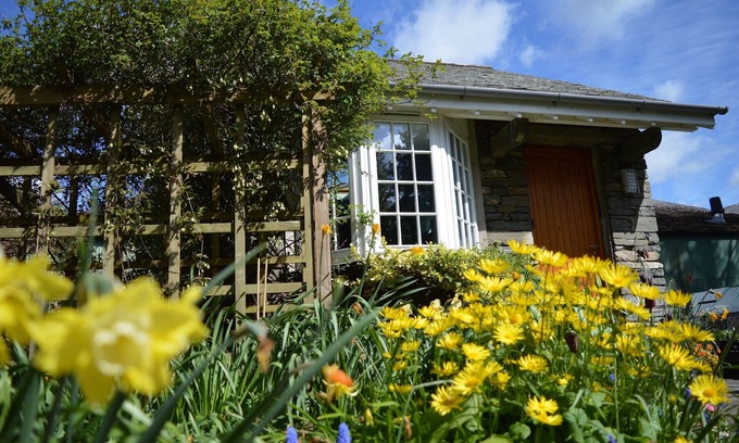 Windermere Cottage | Lakeland Stone Built Cottage In Beautiful Private Gardens