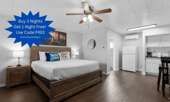 Indian Point Condo | Lakeside Comfort: Your Perfect Getaway!