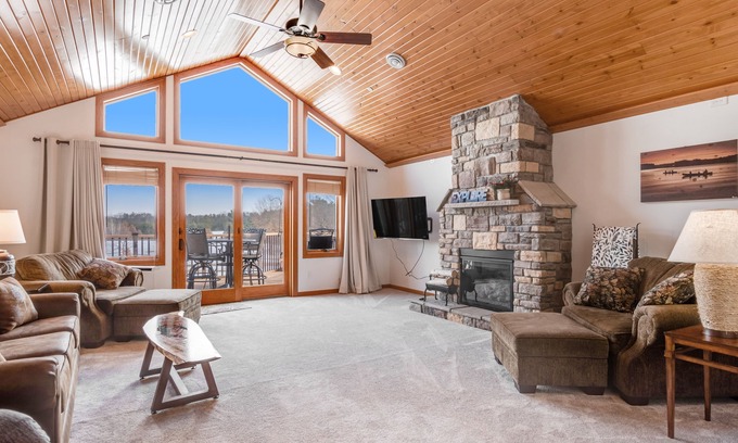 Arkdale Condo | Lakeside condo with scenic balcony overlooking replica of Augusta 16