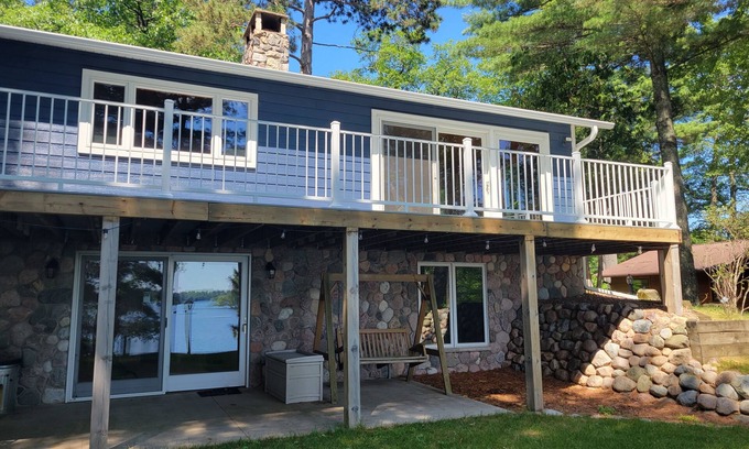 Minocqua House | Lakeside Escape