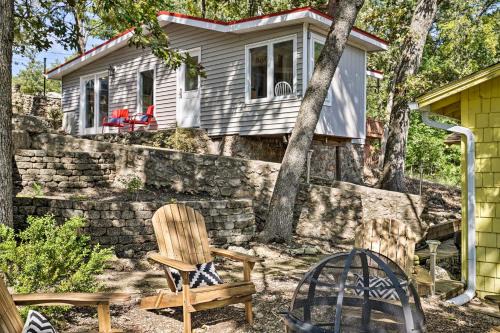 Sunrise Beach House | Lakeside Home with Boat Dock in Sunrise Beach