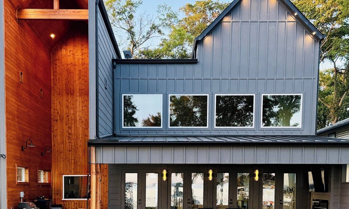 Enchanted Oaks House | Lakeside Luxury Made for Memories! NEW CONSTRUCTION 2025